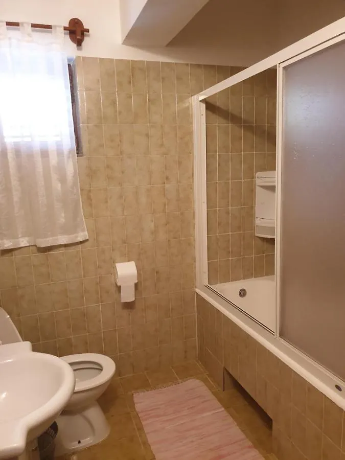 Apartments Davorka Banjol Croatia
