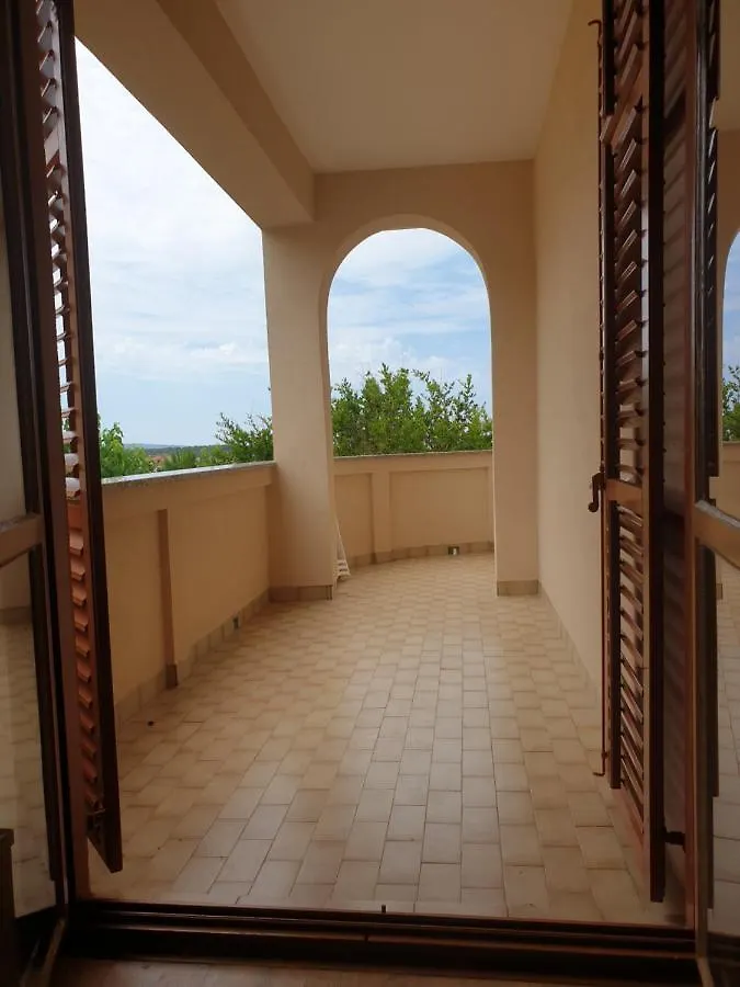 Apartments Davorka Banjol 0*,  Croatia